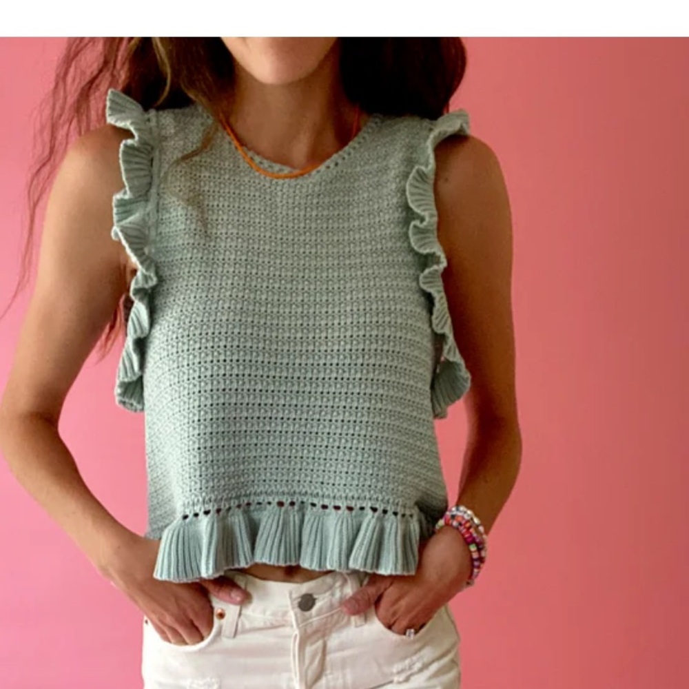 Zara Mint Ruffled Knit Sleeveless Blouse
M